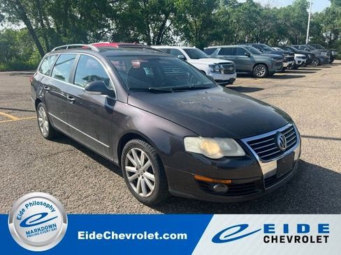 Used 2007 Volkswagen Passat 3.6 AWD/4WD image 1