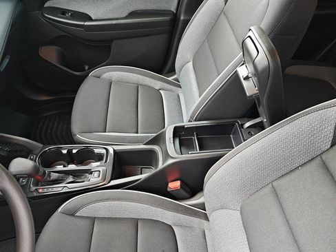 Used 2026 Chevrolet TrailBlazer LS w/ LS Convenience Package FWD image 12