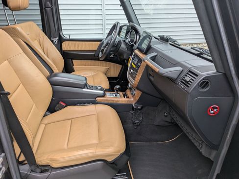 Used 2018 Mercedes-Benz G 550 image 32