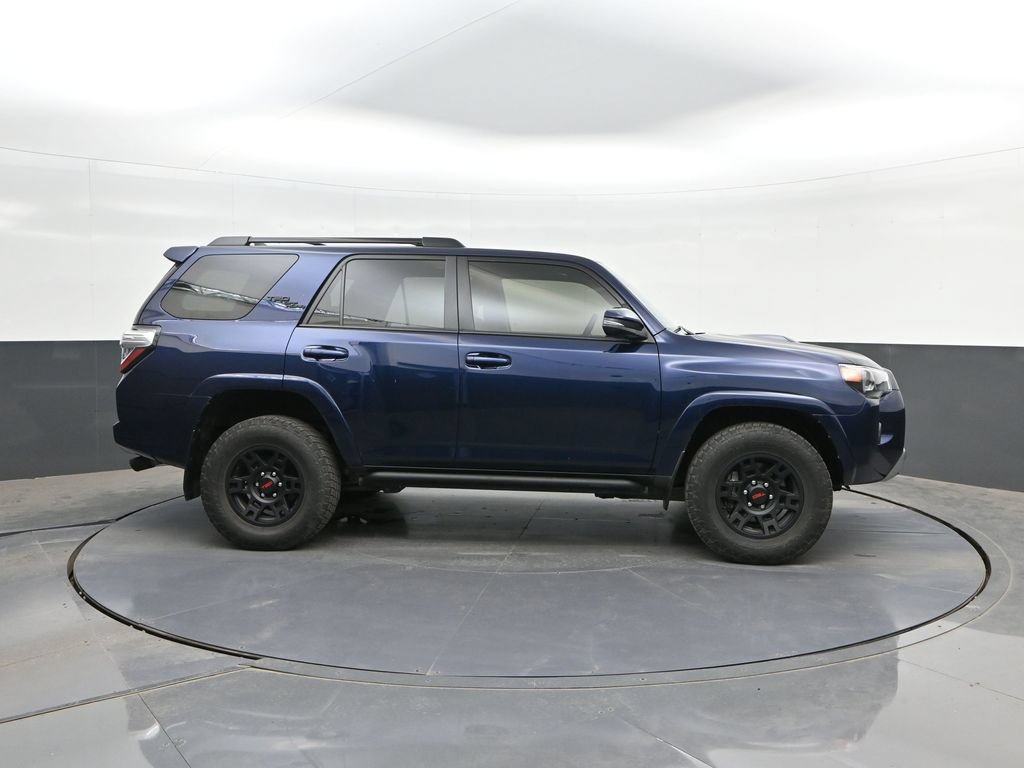 Used 2022 Toyota 4Runner TRD Off-Road Premium AWD/4WD image 24