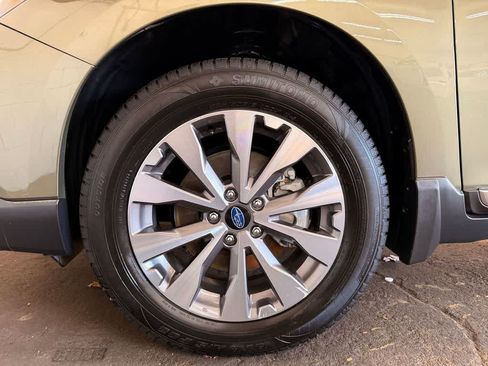 Used 2019 Subaru Outback 2.5i Touring w/ Popular Package #3A AWD/4WD image 8