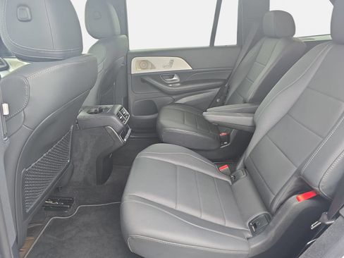 Certified 2025 Mercedes-Benz GLS 450 4MATIC image 14