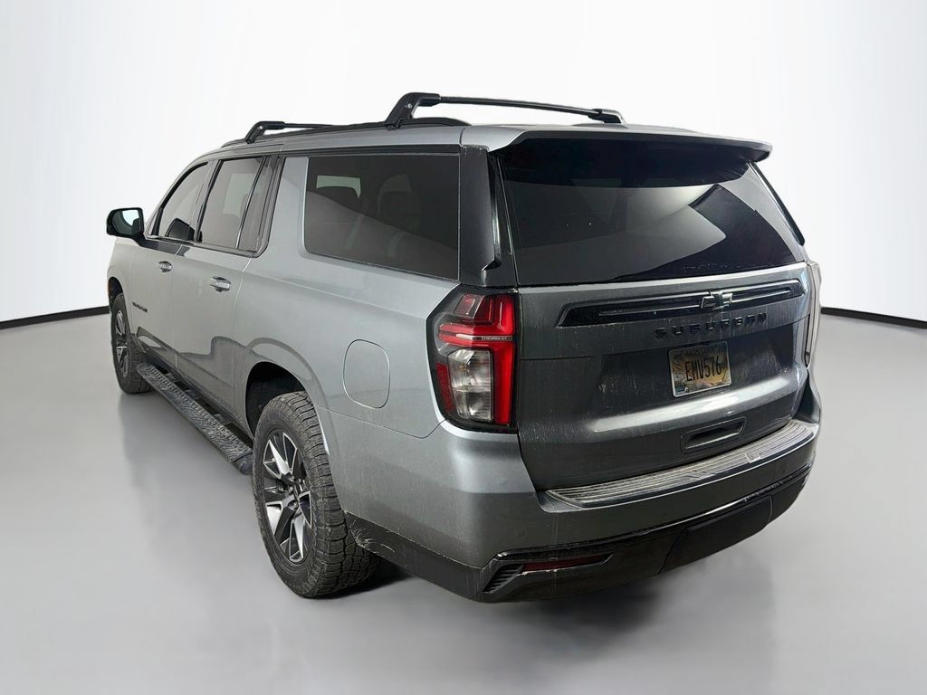 Used 2024 Chevrolet Suburban Z71 w/ Luxury Package AWD/4WD image 8