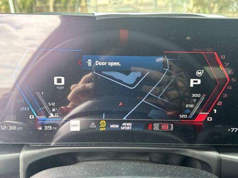 Used 2026 BMW M3 Competition image 31