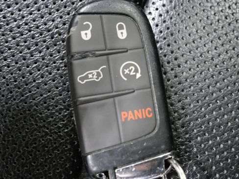 Used 2022 Jeep Compass Limited w/ Elite Group AWD/4WD image 30