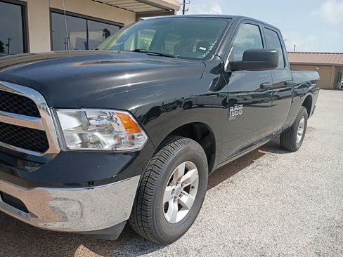 Used 2024 RAM 1500 Classic SLT AWD/4WD image 22