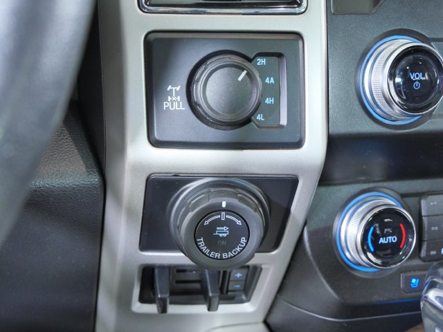 Certified 2019 Ford F150 Lariat w/ Equipment Group 502A Luxury AWD/4WD image 28