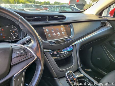 Used 2019 Cadillac XT5 Luxury FWD image 23