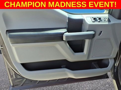 Used 2016 Ford F150 XLT image 16