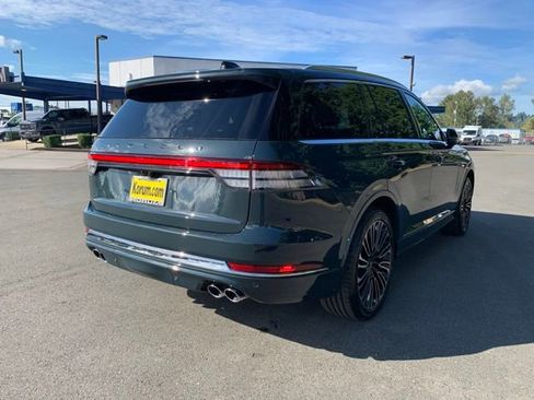 New 2025 Lincoln Aviator Black Label image 7