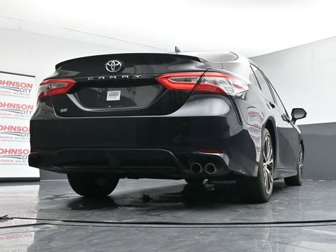 Used 2020 Toyota Camry SE image 23