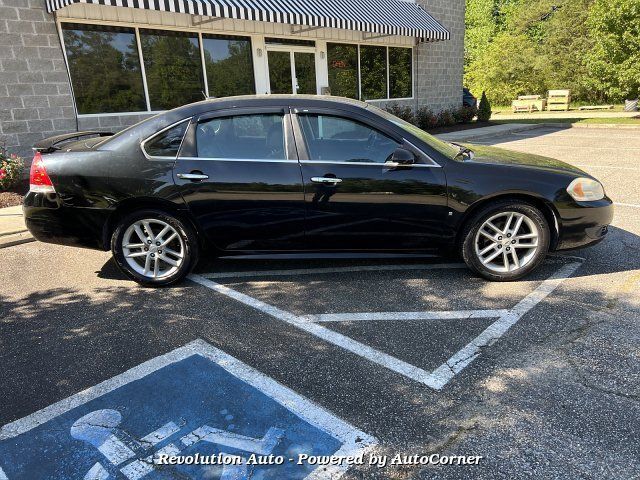 Used 2010 Chevrolet Impala LTZ FWD image 2
