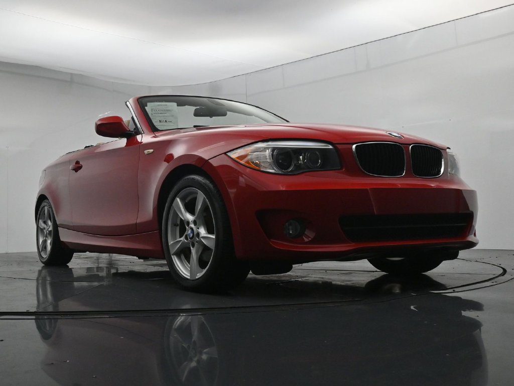Used 2012 BMW 128i Convertible RWD image 29