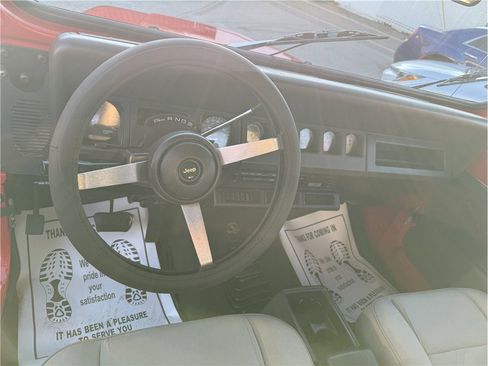 Used 1994 Jeep Wrangler SE image 12