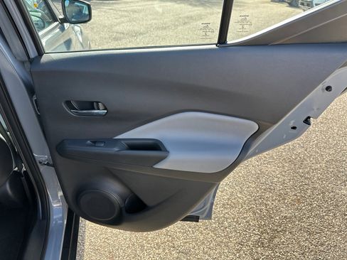 Certified 2021 Nissan Kicks SR w/ SR Premium Package image 16