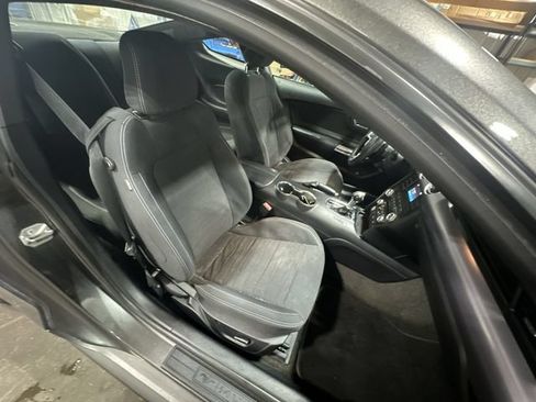 Used 2017 Ford Mustang GT RWD image 32