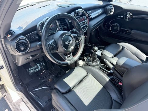 Used 2015 MINI Cooper S FWD image 10