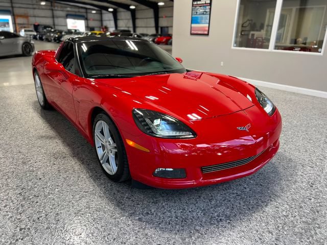 Used 2008 Chevrolet Corvette Coupe w/ Preferred Equipment Group RWD image 13