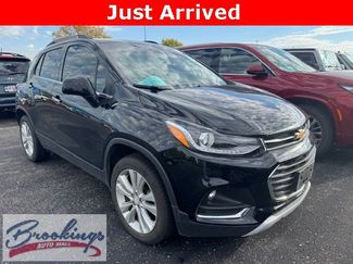 Used 2017 Chevrolet Trax Premier w/ Driver Confidence II Package image 1