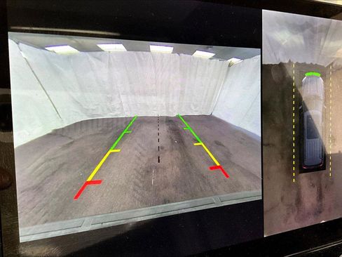 Used 2022 Ford Expedition Max Limited image 20