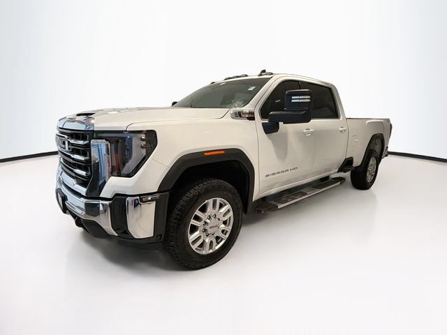Used 2024 GMC Sierra 3500 SLE w/ SLE Value Package AWD/4WD image 3