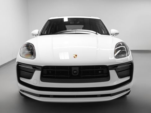 New 2026 Porsche Macan S AWD/4WD image 8