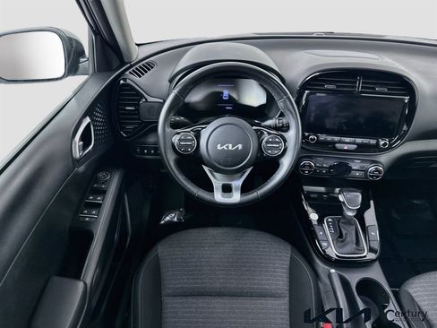 Certified 2023 Kia Soul EX FWD image 22