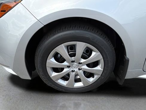 New 2026 Toyota Corolla LE FWD image 27