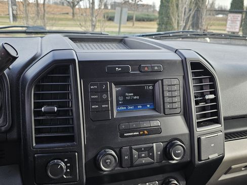 Used 2019 Ford F150 XL w/ XL Power Equipment Group image 24