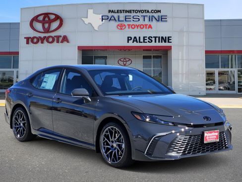 New 2026 Toyota Camry SE (Natl) FWD image 1
