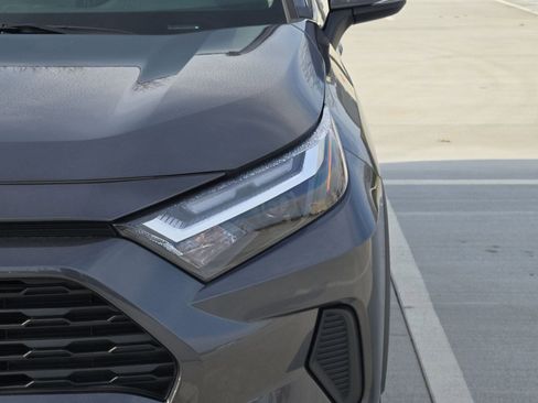 Used 2024 Toyota RAV4 XLE image 11