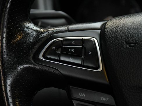 Used 2018 Ford Focus RS AWD/4WD image 33