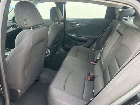 Used 2024 Chevrolet Malibu LT FWD image 8
