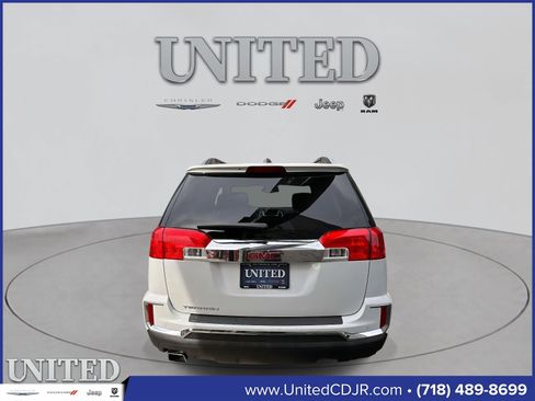 Used 2017 GMC Terrain SLT w/ Driver Alert Package I image 4