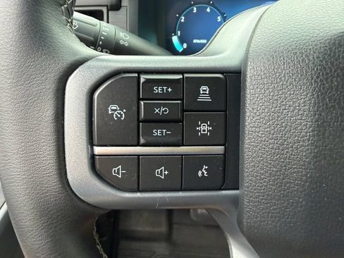 Used 2025 Ford F150 XLT w/ Equipment Group 302A MID AWD/4WD image 19
