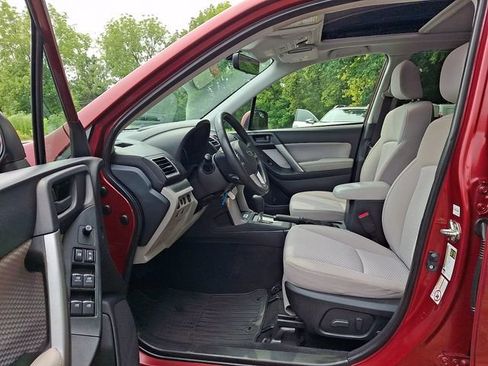 Used 2017 Subaru Forester 2.5i Premium AWD/4WD image 15