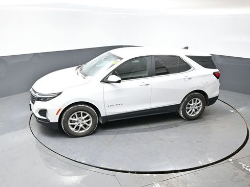 Used 2024 Chevrolet Equinox LT image 20