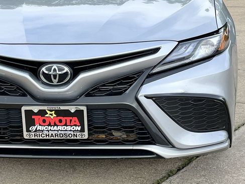 Used 2024 Toyota Camry XSE FWD image 8