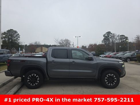 Used 2023 Nissan Frontier PRO-4X w/ Technology Package image 4