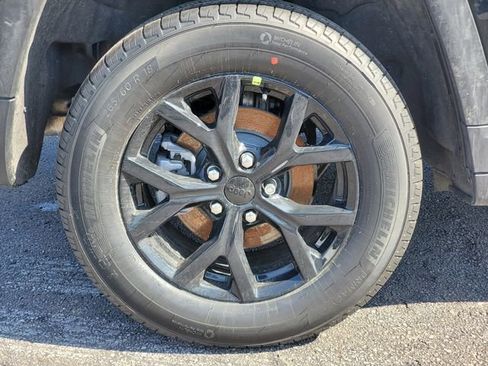 New 2026 Jeep Grand Cherokee Altitude AWD/4WD image 6