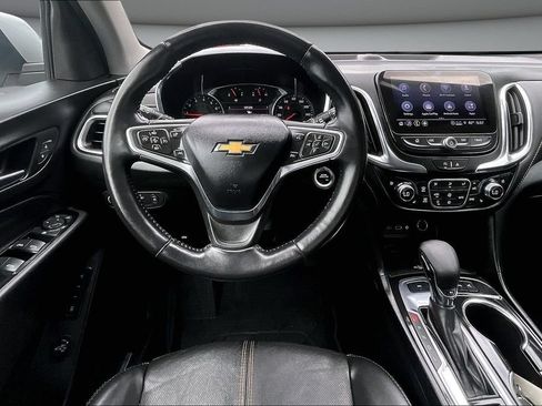 Used 2022 Chevrolet Equinox Premier AWD/4WD image 8