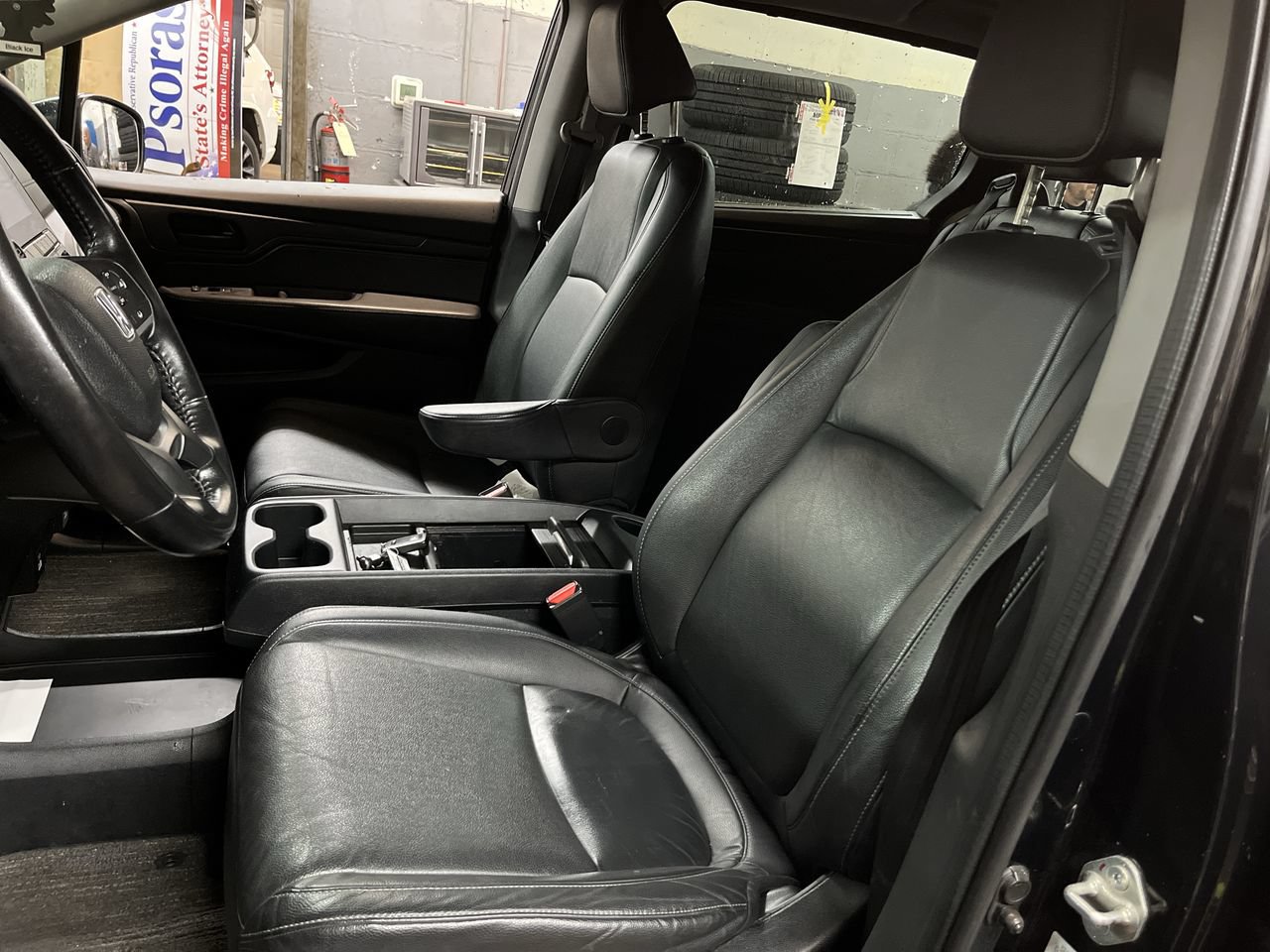 Used 2022 Honda Odyssey EX-L image 5