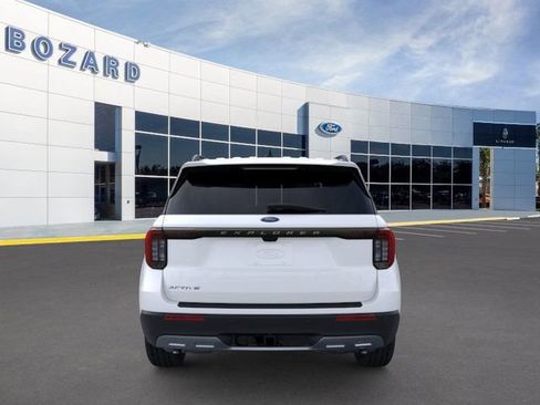 New 2026 Ford Explorer Active w/ Active Comfort Package image 5