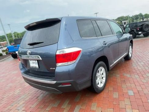Used 2011 Toyota Highlander 4WD image 9