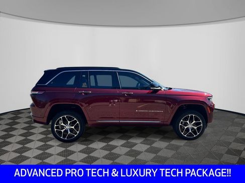 Used 2025 Jeep Grand Cherokee Summit AWD/4WD image 6