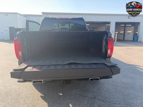 Used 2024 GMC Sierra 1500 Denali AWD/4WD image 23