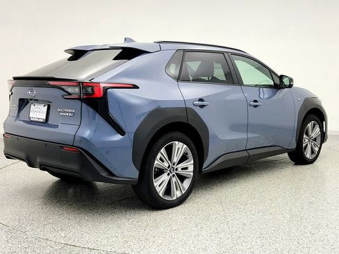 Used 2023 Subaru Solterra AWD image 5