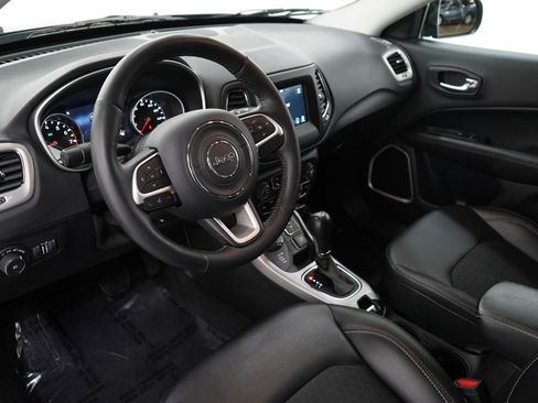 Used 2019 Jeep Compass Latitude w/ Popular Equipment Group image 26