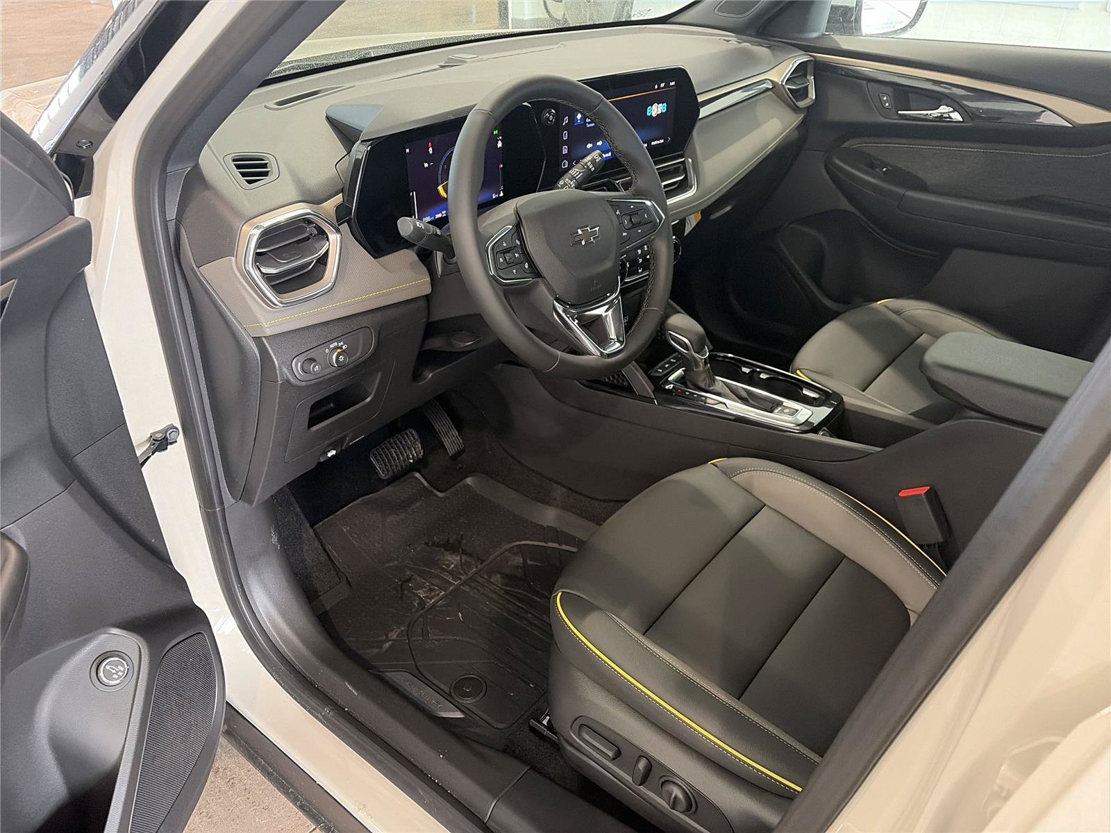 New 2026 Chevrolet TrailBlazer ACTIV w/ Convenience Package AWD/4WD image 15