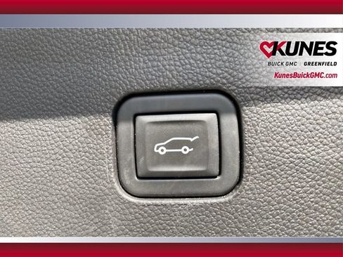 Used 2024 Buick Enclave Premium image 35